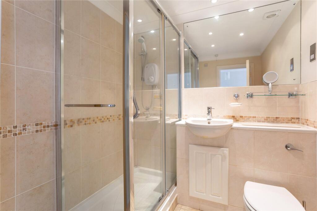 Additional image 12 of Sir Josephs Walk, Harpenden, Hertfordshire, AL5