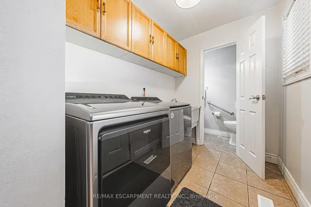 Additional image 12 of 412 Melanie Cres