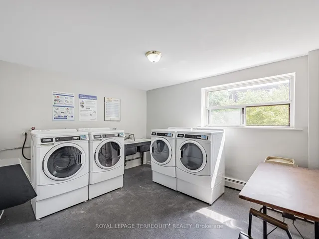 Additional image 21 of 2411 New St Unit 205