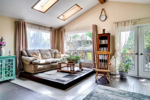 Additional image 16 of 287 Graham Ave