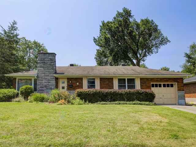 2 Av. Tampico|Pointe-Claire, Quebec H9S4Z5