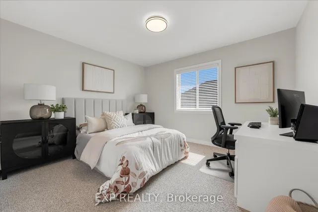 Additional image 25 of 45 Sauvignon Cres