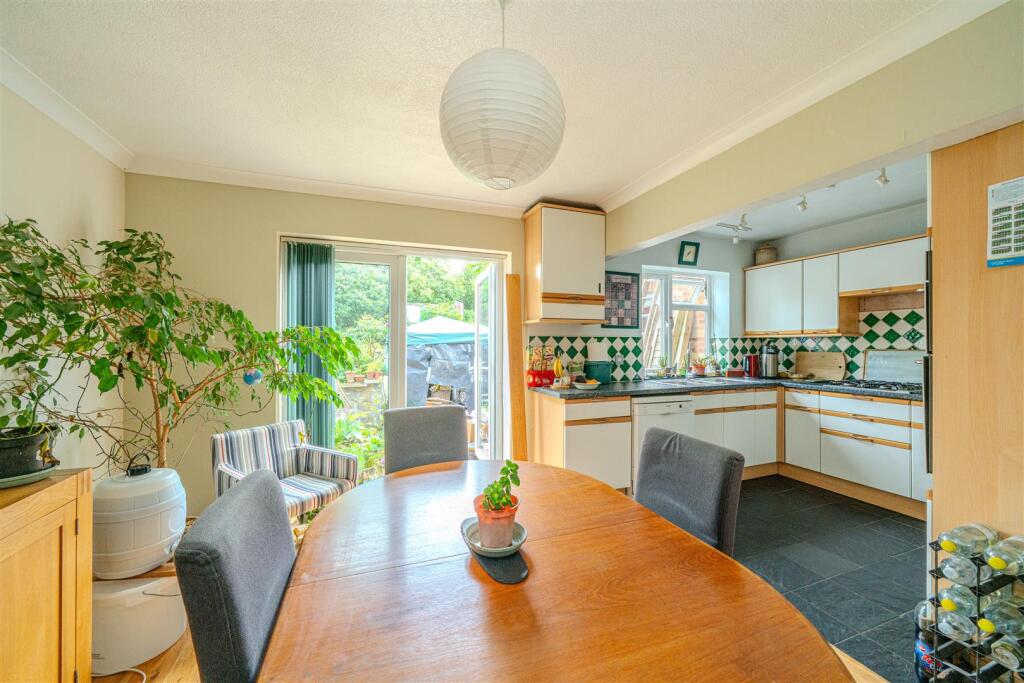 Additional image 7 of Langley Crescent, St. Albans