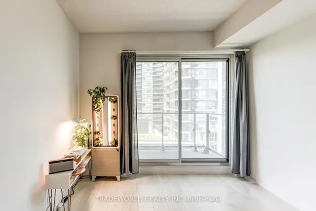 Additional image 5 of 2220 Lakeshore Blvd Unit 1203