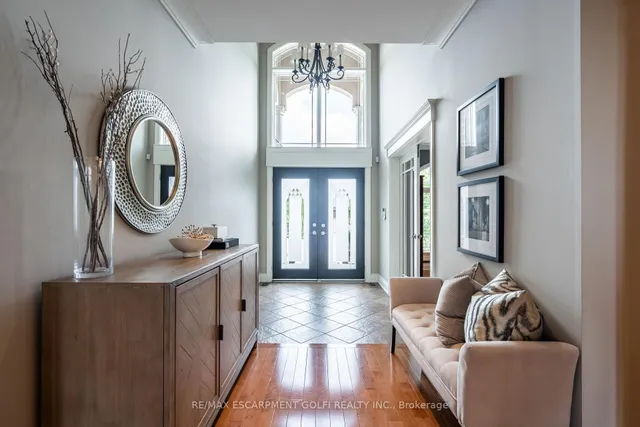 Additional image 3 of 44 Parkmanor Dr