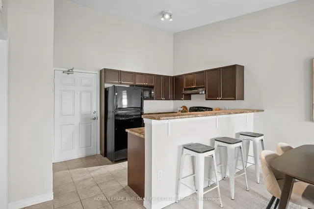 Additional image 15 of 1370 Main St Unit 409