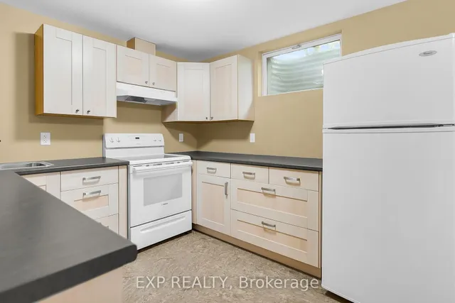 Additional image 37 of 20 Blue Spruce Crt