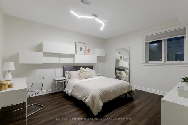 Additional image 36 of 67 Kingsway Cres