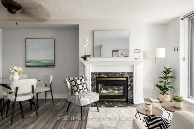 Additional image 7 of 1797 Queen St Unit 411