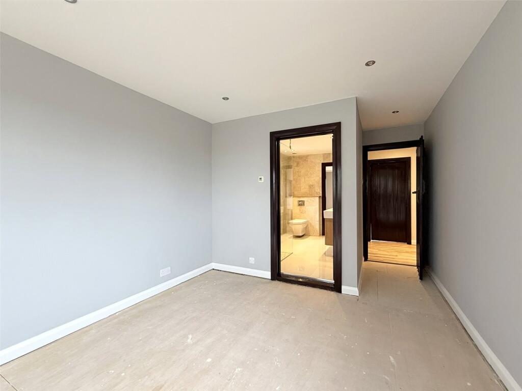 Additional image 15 of Brookmans Avenue, Brookmans Park, Hertfordshire, AL9