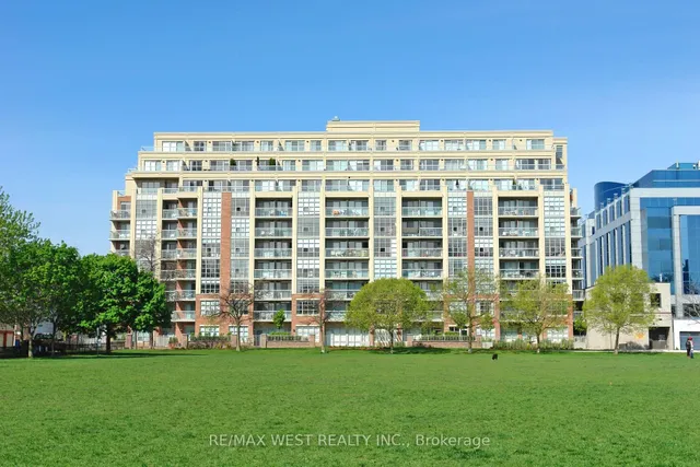 15 Stafford St Unit 705