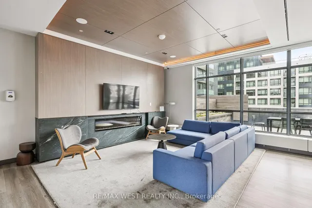 Additional image 9 of 225 Sumach St Unit 505