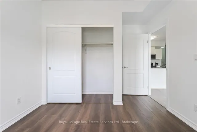 房产图片 30 - 1370 Costigan Rd 单元 301