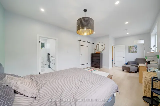 Additional image 25 of 579 Chamberlain Rd