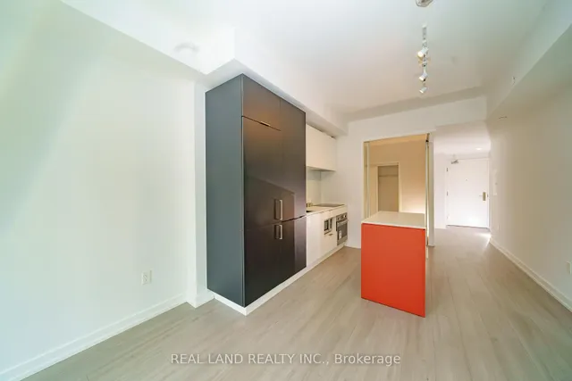 Additional image 6 of 33 Helendale Ave Unit 814