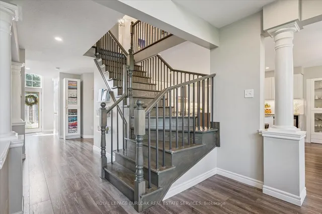 Additional image 21 of 38 Surrey Dr