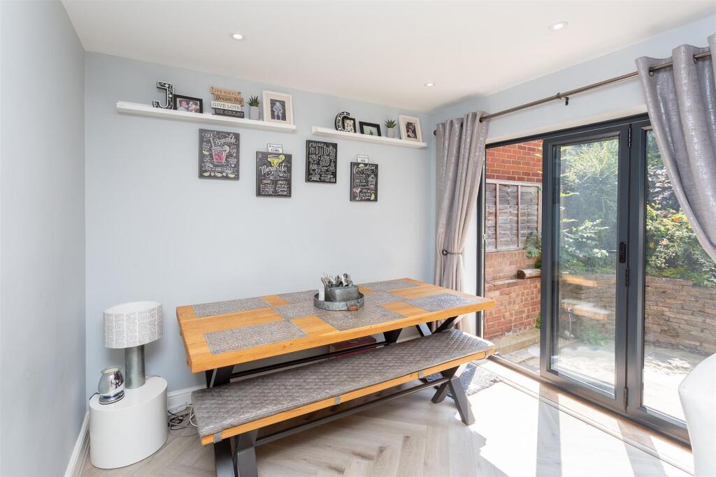 Additional image 5 of Molescroft, Harpenden