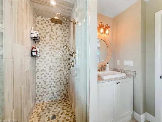 Additional image 24 of 99 Bloom Cres