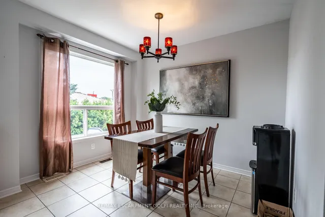 房产图片 11 - 151 Green Rd 单元 26