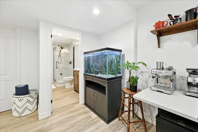 Additional image 36 of 1085 Harrogate Dr Unit 23