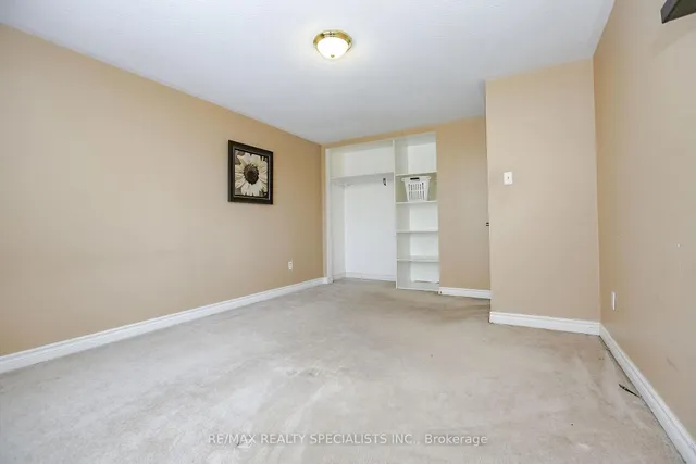 Additional image 29 of 50 Lilly Cres