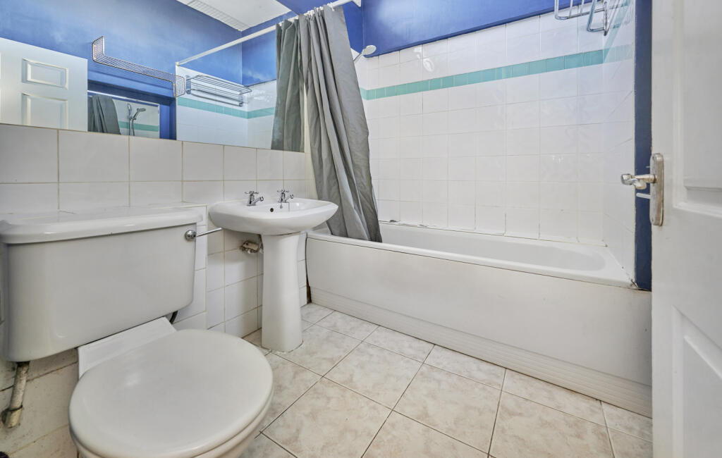 Additional image 7 of North Common, Redbourn, St. Albans, Hertfordshire, AL3