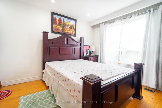 Additional image 31 of 59 NORTH BONNINGTON Ave