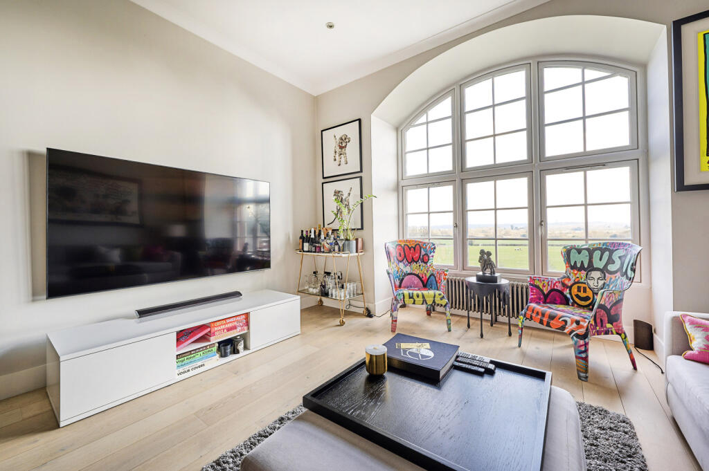 Additional image 23 of West Hall, Beningfield Drive, Napsbury Park, St. Albans, AL2