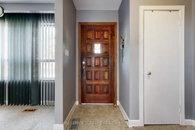 Additional image 5 of 161 Vauxhall Dr