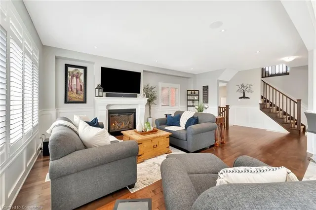 Additional image 14 of 36 Newcastle Crt