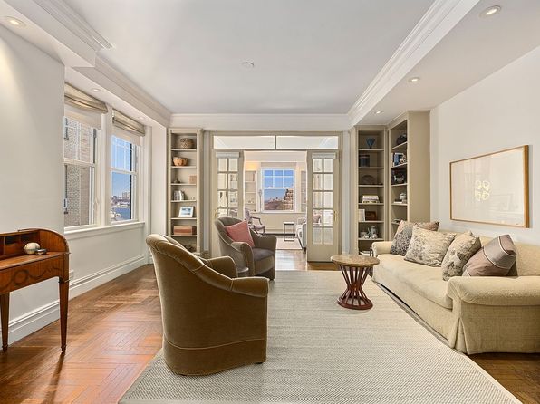 160 Riverside Dr APT 12D, New York, NY 10024