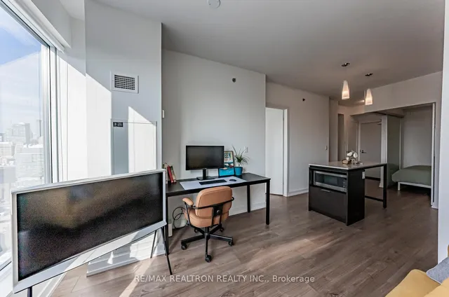 Additional image 22 of 203 College St Unit 2105