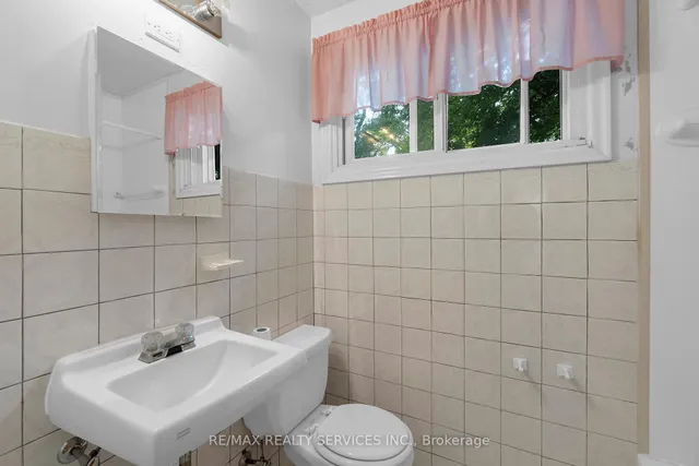 Additional image 17 of 22 Buena Vista Ave