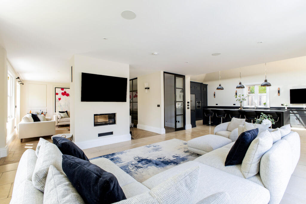 Additional image 22 of King Harry Lane, St. Albans, AL3