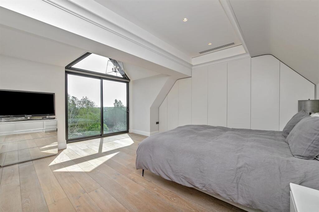 Additional image 13 of Abbey Avenue, St. Albans