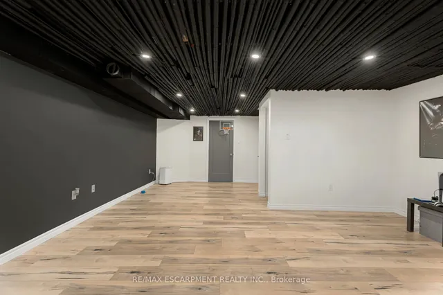 Additional image 30 of 461 HWY 8