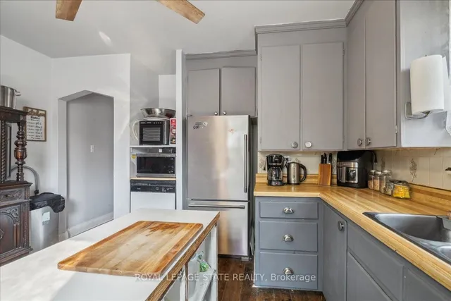 Additional image 17 of 276 East 37th St