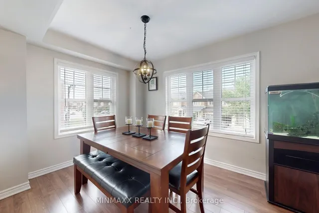 房产图片 20 - 300 Casson Pt