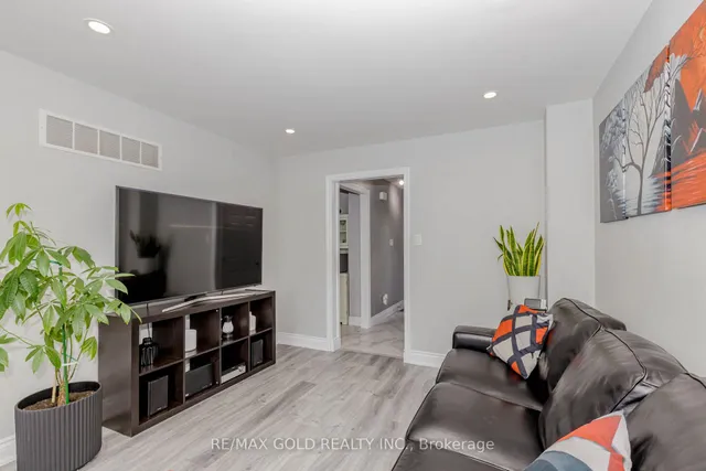 Additional image 8 of 195 Royal Salisbury Way