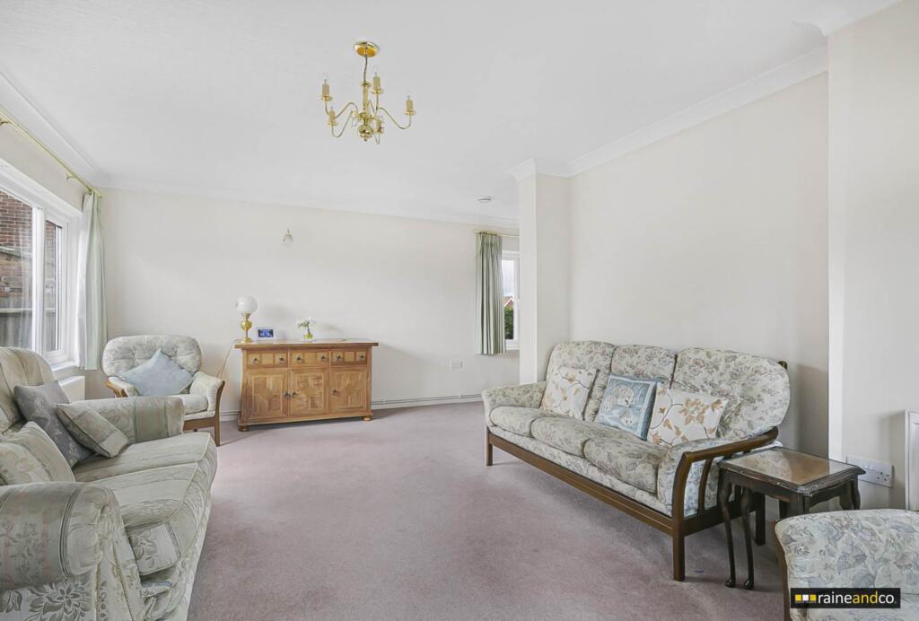 Additional image 5 of Chantry Lane, Hatfield