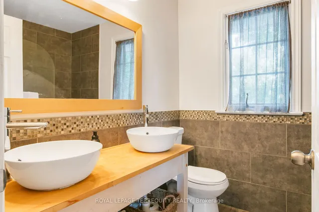 Additional image 27 of 11 Urbandale Ave