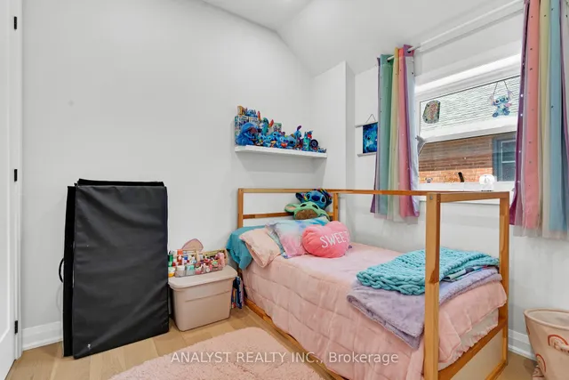 Additional image 20 of 42 Smithfield Dr