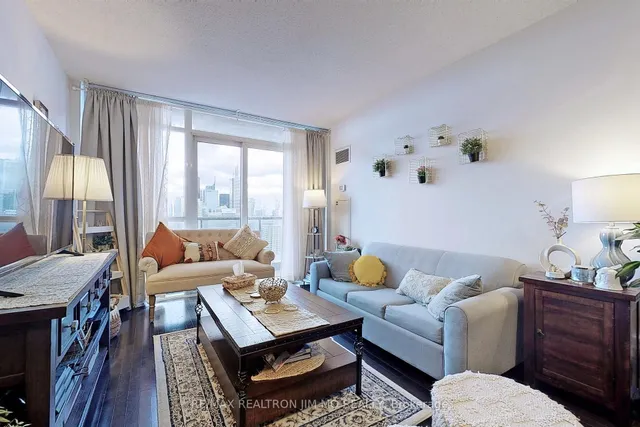 Additional image 2 of 21 Carlton St Unit 3809