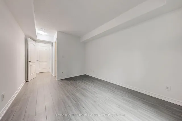 Additional image 16 of 38 William Carson Cres Unit 115