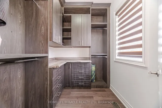 Additional image 32 of 110 Lloyd Sanderson Dr