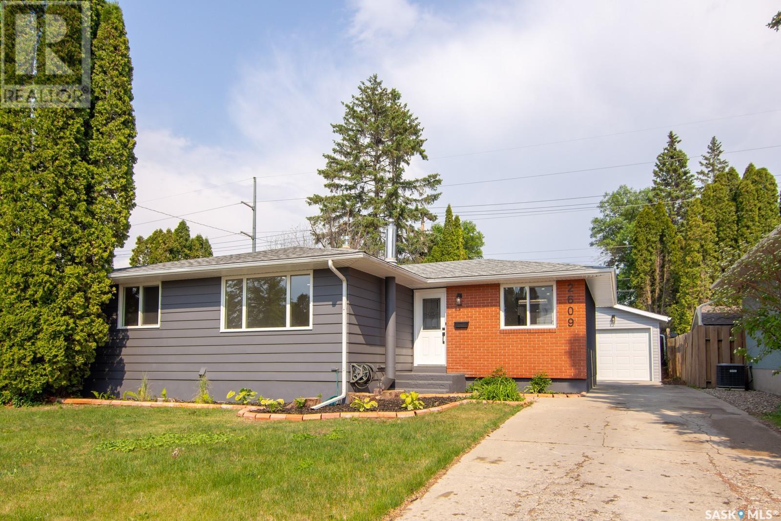 2609 Woodward AVENUE|Saskatoon, Saskatchewan S7J2E6