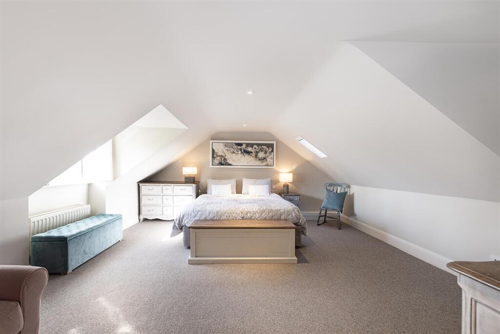 Additional image 8 of Holly Lane, Harpenden