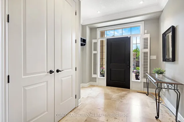 Additional image 4 of 258 Edgewater Cres Unit 8