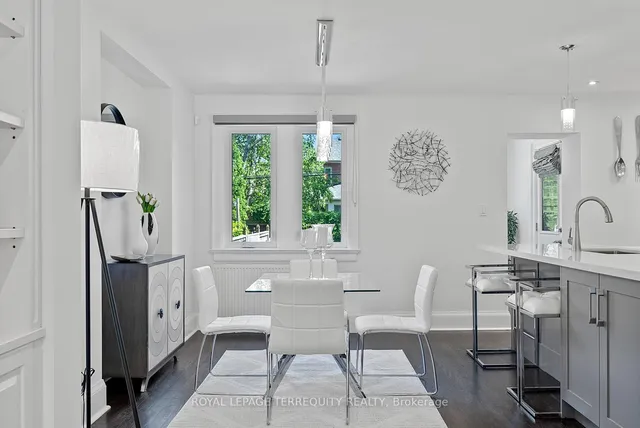 Additional image 10 of 7 Roe Ave