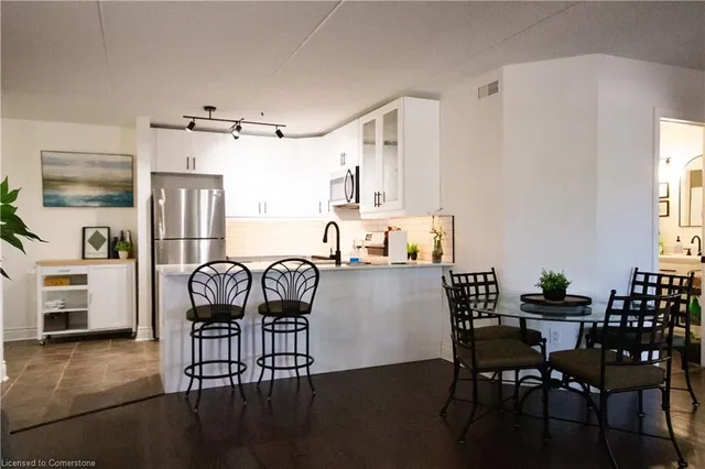 Additional image 6 of 2040 Cleaver Ave Unit 214